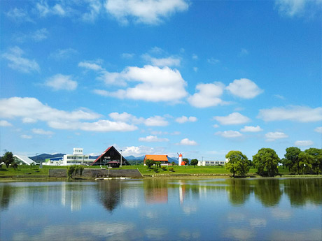 月形町の皆楽公園